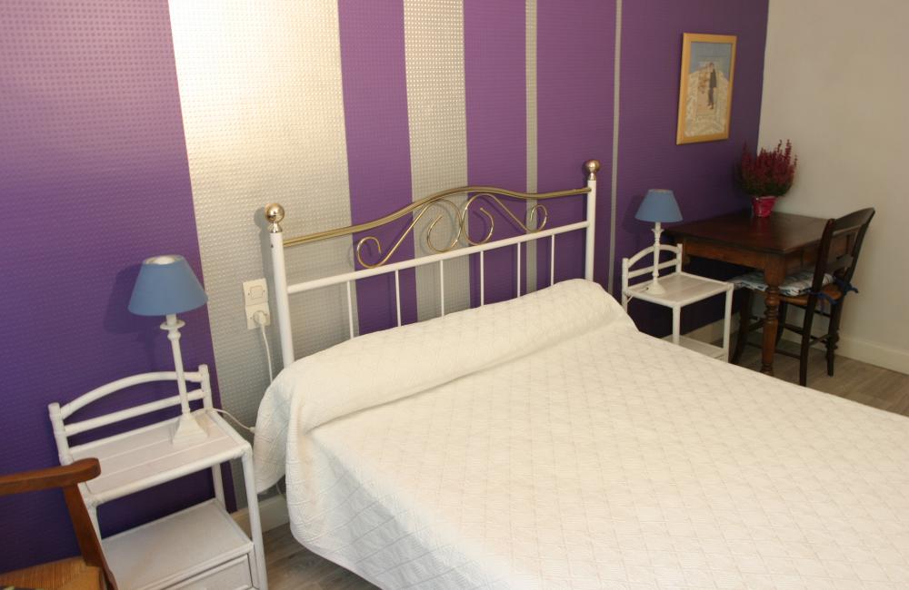 Capvern location appartement villa mary T2 N°7 CHAMBRE